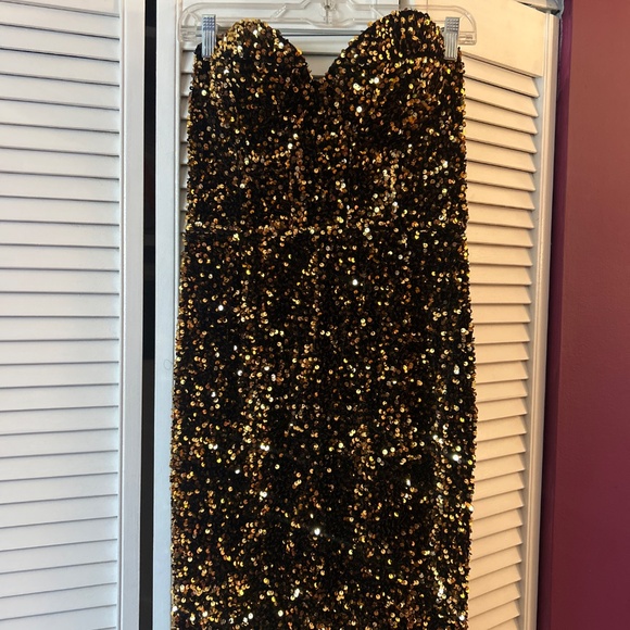 Fashion Nova Becka sequin gown size XL - Picture 3 of 6